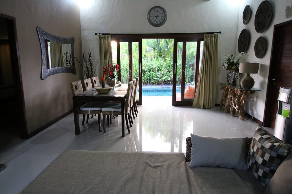 Exquisito Villa Denpasar  Exterior photo